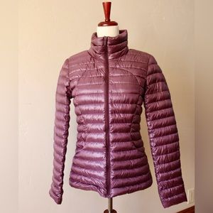 Lululemon Pack It Down Puffer Winter Jacket in Shine Bordeaux Drama Size 6